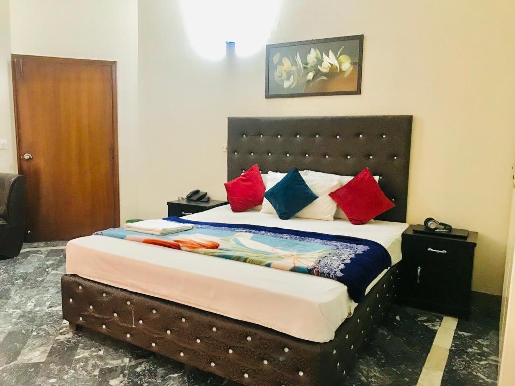 Hotel Rose Inn Lahor Kültér fotó